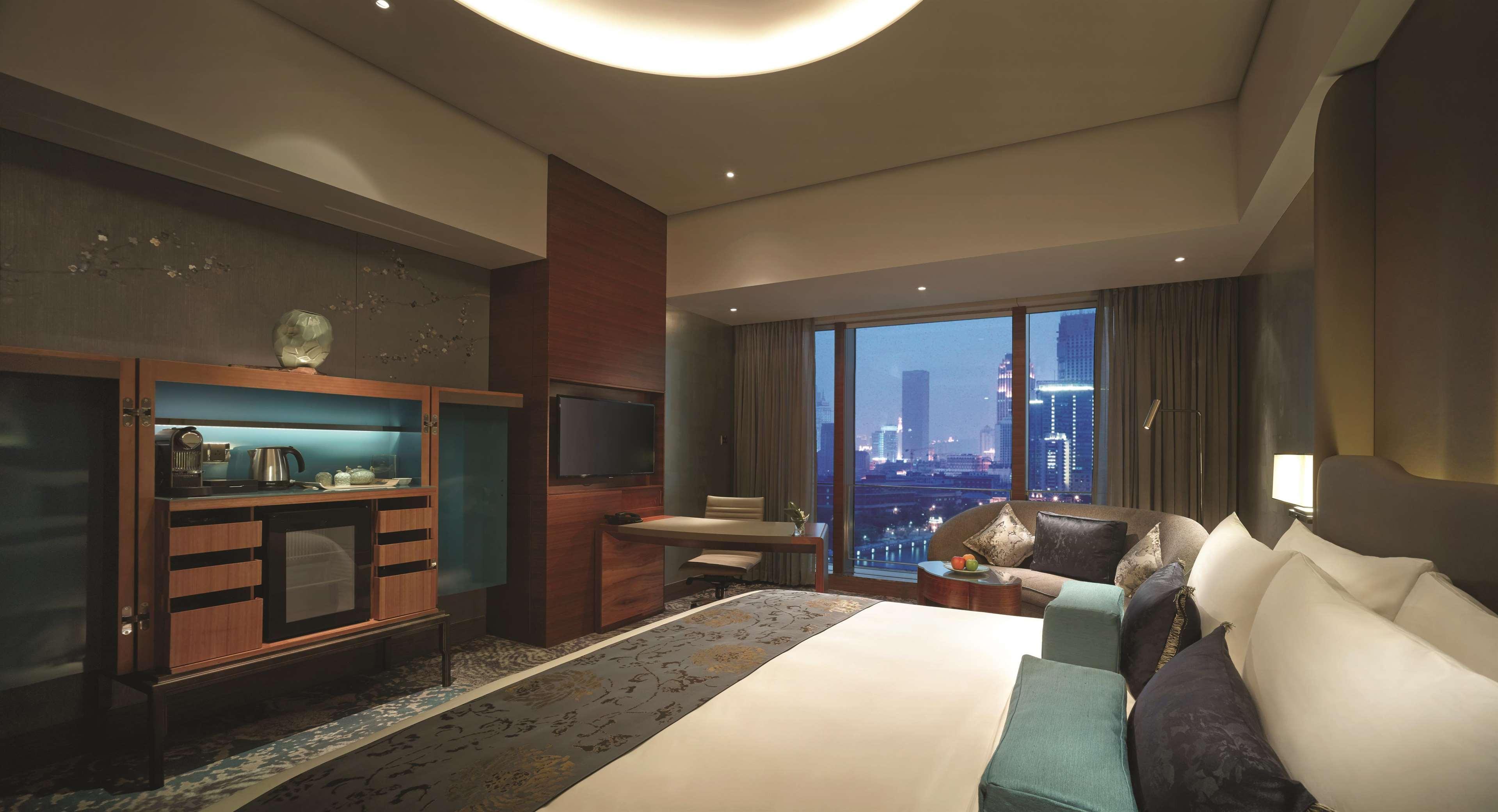 Shangri-La Tianjin Bagian luar foto