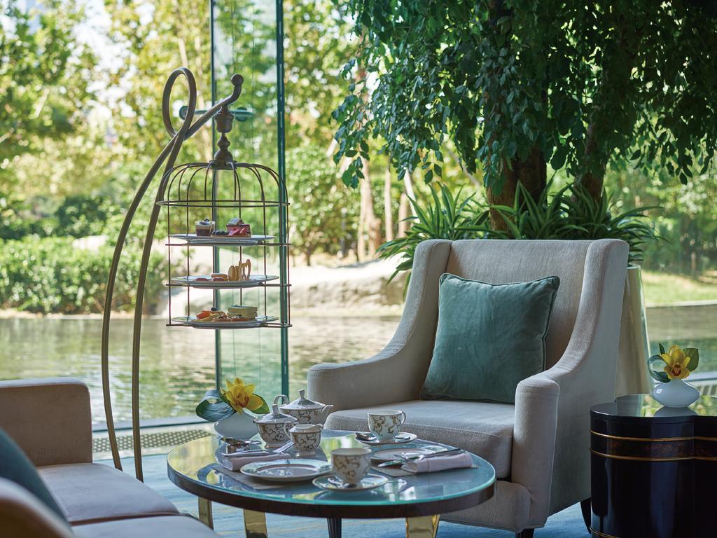 Shangri-La Tianjin Bagian luar foto